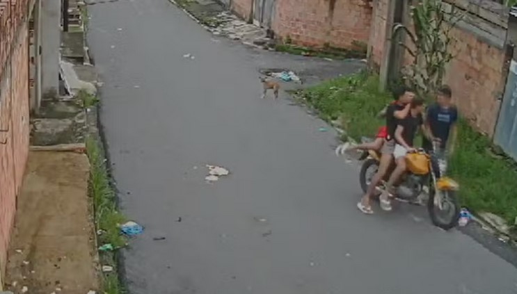 aw