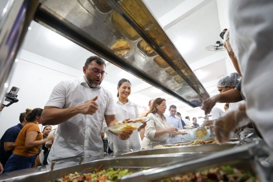 Em-Parintins-Wilson-Lima-reinaugura-restaurante-do-Prato-Cheio-ampliado-e-reforca-setores-social-e-primario_Fotos-Alex-Pazuello-e-Mauro-Neto-Secom-2-1536x1023