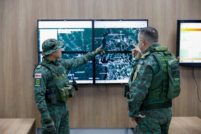 Governo-do-Amazonas-investe-em-tecnologias-para-combater-incendios-e-monitorar-a-qualidade-do-ar-durante-estiagem-3_MONITORAMENTO-BATALHAO-AMBIENTAL