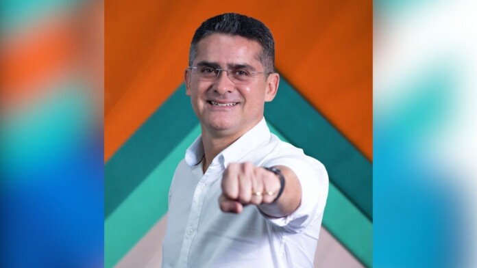 David-Almeida-foi-eleito-pela-primeira-vez-em-2020