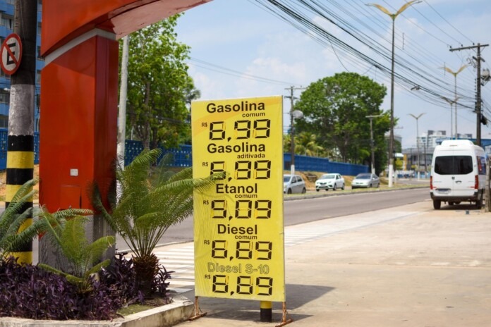 fiscalizacao-procon-gasolina-003
