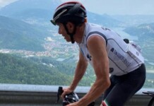 Ciclista morre após sofrer parada cardíaca durante competição