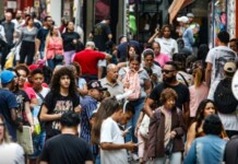 Serasa: número de pessoas endividadas no país chega a 73 milhões