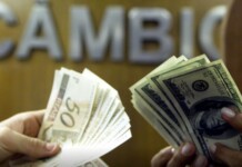 Dólar cai para R$ 5,91 e registra maior queda semanal desde agosto