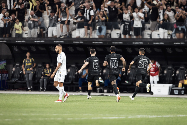 corinthians-vence-o-santos-e-esta-na-final-do-qt