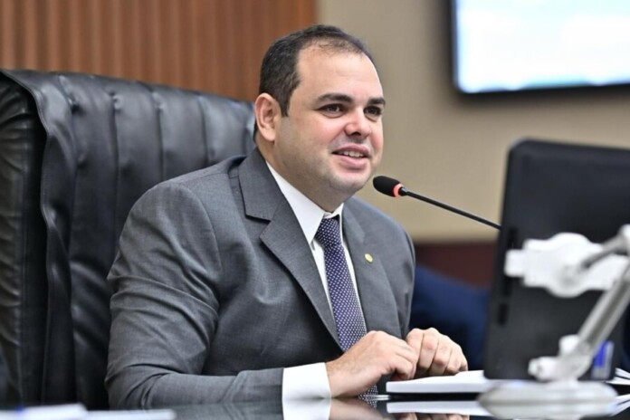 Deputado-Roberto-Cidade-teve-24-propostas-transformadas-em-Leis-somente-no-primeiro-semestre-deste-ano-Foto-Herick-Pereira