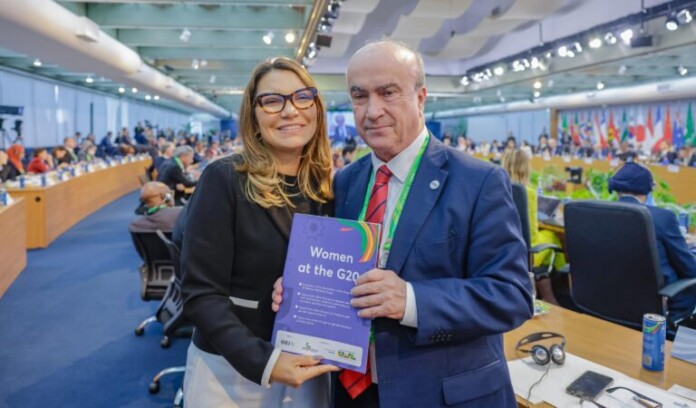 whatsapp-image-2024-11-21-at-145802-2800x1640-768x450