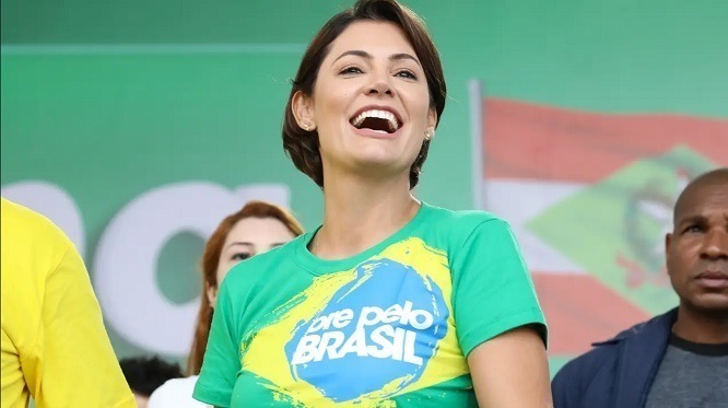 9fc9590c-michelle-bolsonaro-foto-clauber-caetano-pr