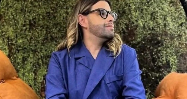 pastor gay