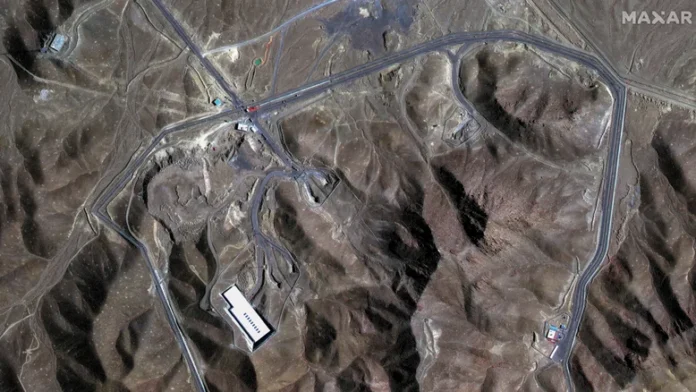 2025-06-22T150331Z_1120426141_RC2G7FAN7QYV_RTRMADP_3_IRAN-NUCLEAR-USA-e1750804630227
