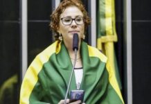 Ex-deputada federal Carla Zambelli é presa na Itália