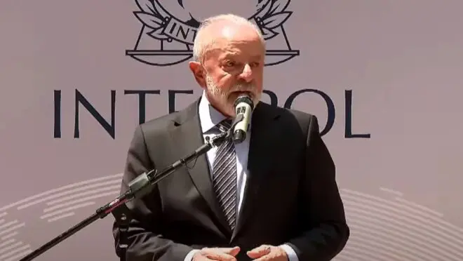 lula-visita-interpol-09-06-2025-foto-reproducao-youtube-canal-gov-660x372.jpg