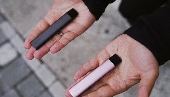 vapes
