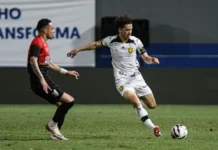 Amazonas perde para o Athletico-PR e segue afundado na zona de rebaixamento da Série B