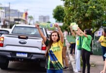 Débora Menezes vira chacota ao propor lei que proíbe artistas em manifestações políticas em shows com verba pública