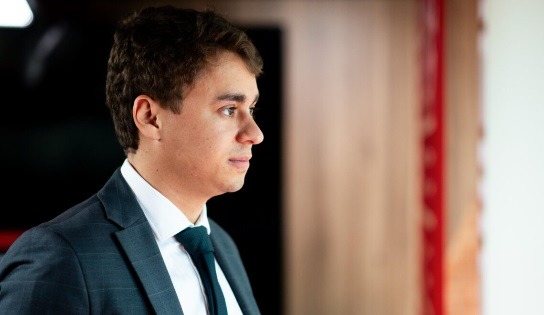 nikolas