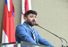 Carlinhos Bessa, alvo do Ministério Público, é detonado pela população após retirar assinatura da CPI do Asfalta Manaus