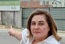 Professora Maria do Carmo escancara caos na saúde e mostra abandono de UBS
