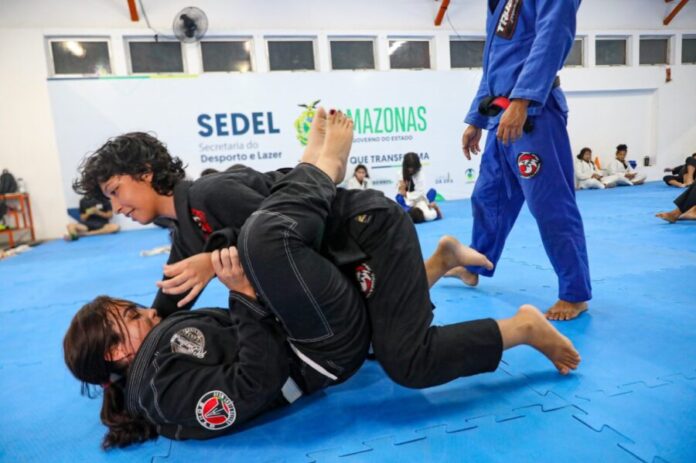 SEDEL-50-vagas-abertas-para-atletas-de-jiu-jitsu-no-Formando-Campeoes-FOTO-Divulgacao-Sedel-1536x1023