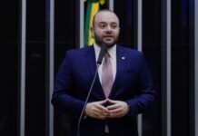 Deputado Fausto Júnior assume vice liderança do maior bloco partidário