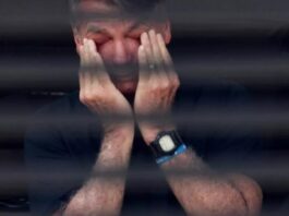 Exames na PF detectam duas hérnias e médicos recomendam cirurgia para Bolsonaro