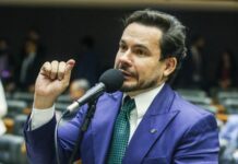Deputado Capitão Alberto Neto denuncia ao TCU possível irregularidade em empréstimo de R$ 20 bilhões para socorrer os Correios