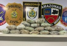 Polícia apreende 22,7 kg de maconha em embarcação no Amazonas com ajuda de cão farejador