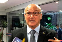 Coronel Menezes, o Político que se Autodestruiu