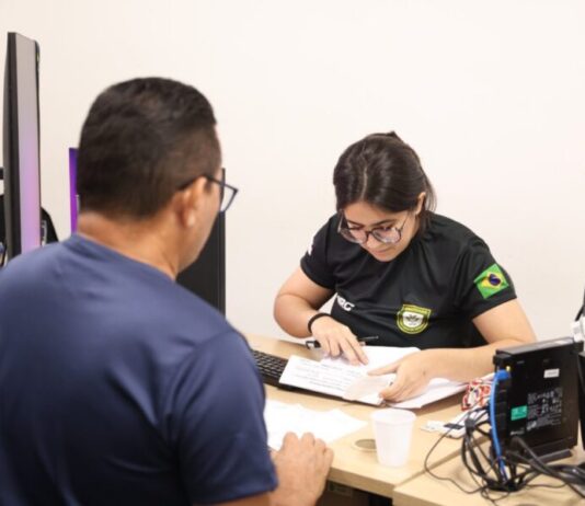 SSP-AM inicia a entrega de 586 aparelhos celulares recuperados pelo Programa RecuperaFone