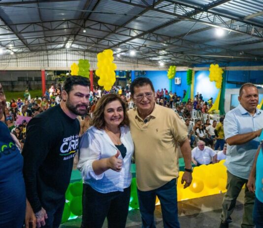 Oposição se levanta em Coari para receber a pré-candidata ao governo Professora Maria do Carmo