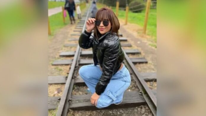 17658504926940bd7ccf987