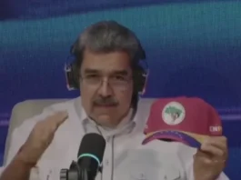 Maduro, ditador da Venezuela, pede apoio do Brasil em portunhol e recebe boné do MST