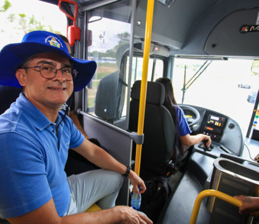 Rodoviários anunciam nova greve em Manaus por atraso no 13º e benefícios sob gestão de David Almeida