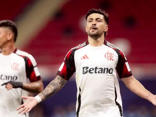 Flamengo e Pyramids se enfrentam na semifinal do Intercontinental