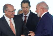 Lula diz querer Haddad candidato em 2026, mas decisão cabe ao ministro