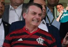 Bolsonaro pediu camisa do Flamengo para final do Mundial, mas time acabou derrotado