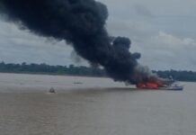 Explosão de barco com combustível no Rio Solimões deixa quatro feridos no interior do AM