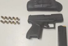 Homem é flagrado com pistola escondida em carro e acaba preso na AM-070