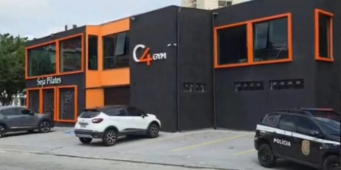 Donos de academia são indiciados após morte por intoxicação em piscina