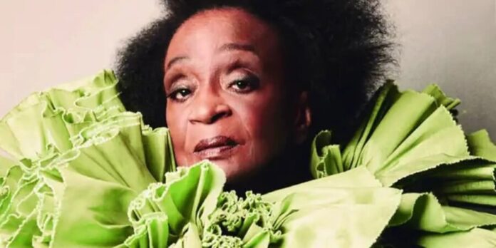 Nove escolas de samba retornam ao Sambódromo do Anhembi para o Desfile das Campeãs de SP