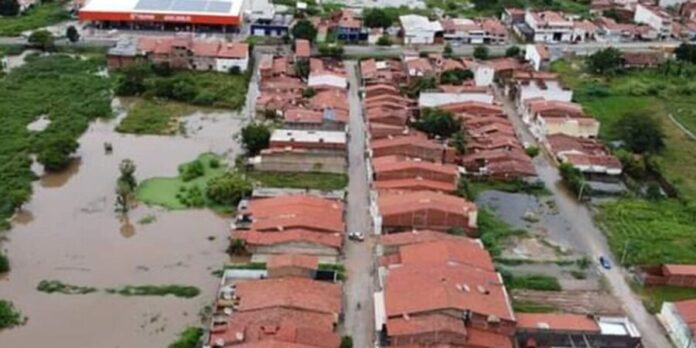 Inmet alerta para chuvas intensas e ventos fortes no Norte e Nordeste neste fim de semana
