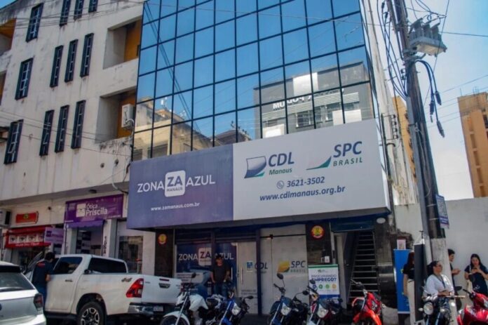 Governo do Amazonas lança 'Centro Cidadão' para atender comerciantes do centro de Manaus