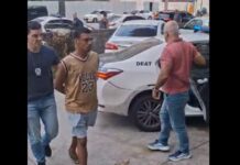 Ambulante é preso após cobrar R$ 10 mil de turista por espeto de churrasco