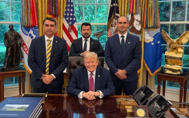 Flavio-Bolsonaro-Donald-Trump-Eduardo-e-Paulo-Figueiredo