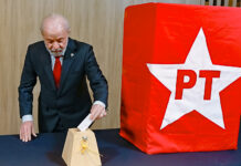PT volta a apostar em evangélicos e participação popular na pré-campanha de Lula para 2026