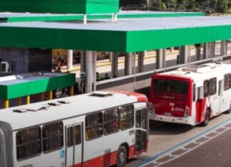 Ônibus de Manaus voltam a circular após paralisação por atraso salarial