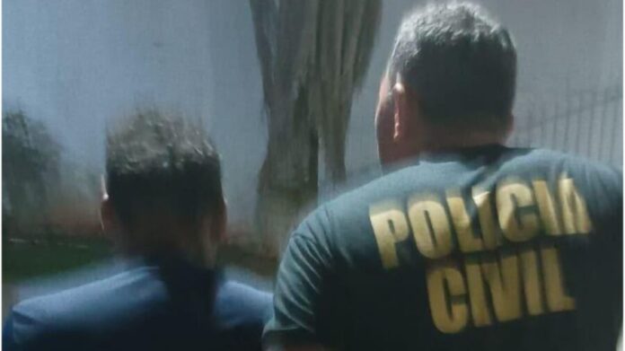 Homem é morto pelo sobrinho após ser surpreendido em comunidade rural no AM Homem é morto pelo sobrinho após ser surpreendido em comunidade rural no AM