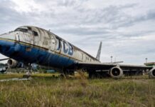 Avião histórico abandonado em Manaus será levado de volta à Nova Zelândia após quase 20 anos