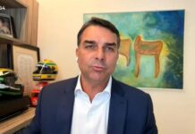 Flávio diz que ‘gostaria muito’ de ter Daniella Marques como vice